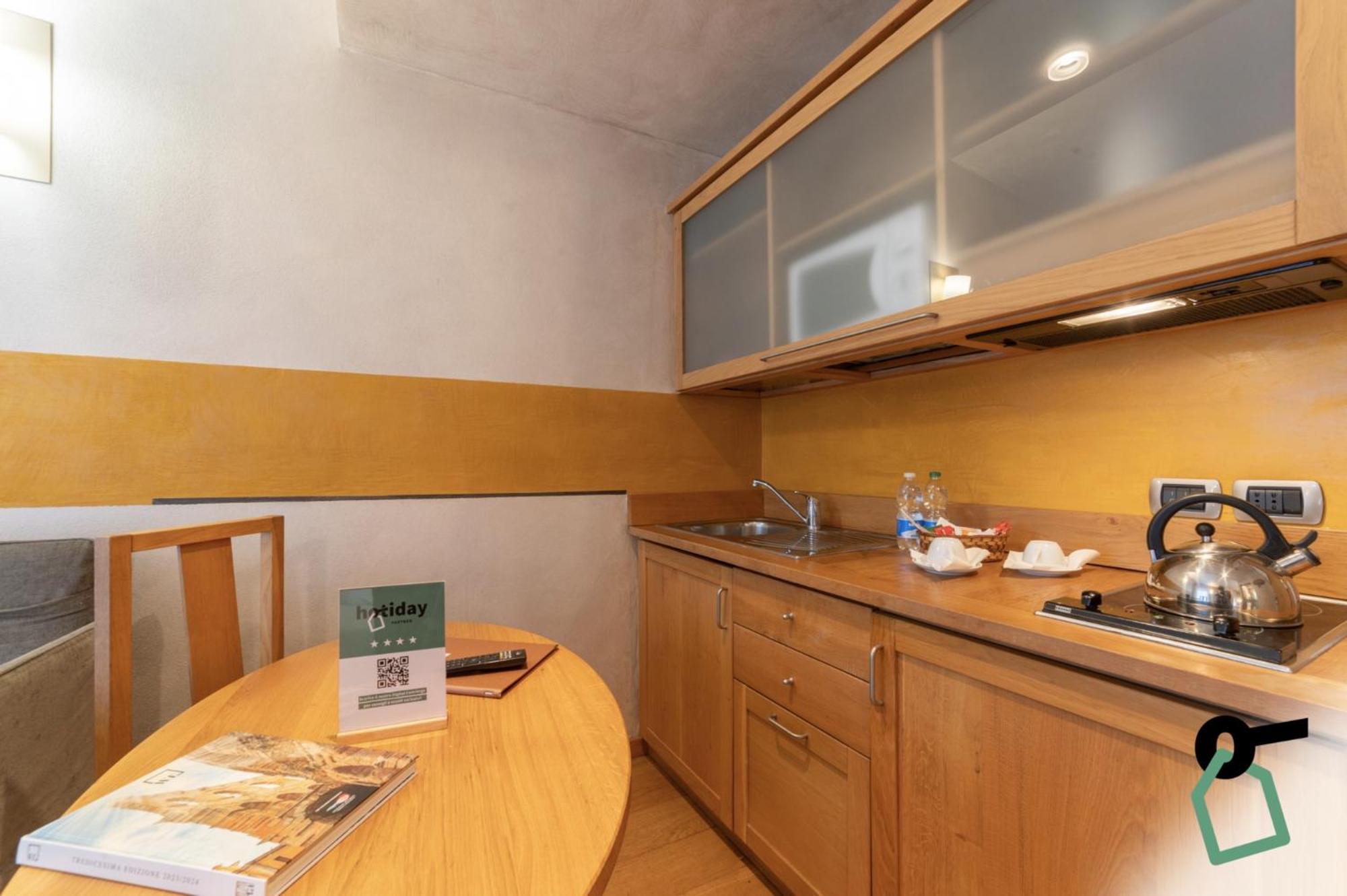 Hotiday Discovery - Residence Verona Exterior photo